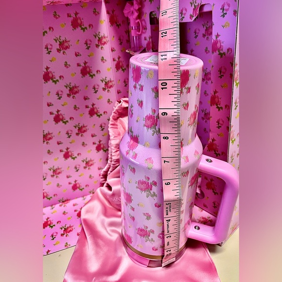 Stanley & Love Shack Fancy Colab NWT SS Tumbler/straw/topper/dust bag/Gift Boxed - Picture 3 of 11